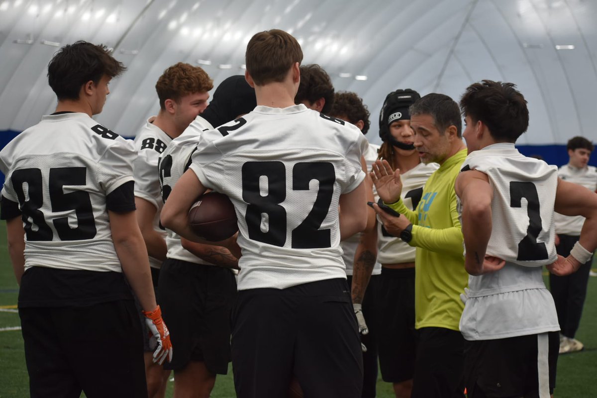 Adam Smith tweet media