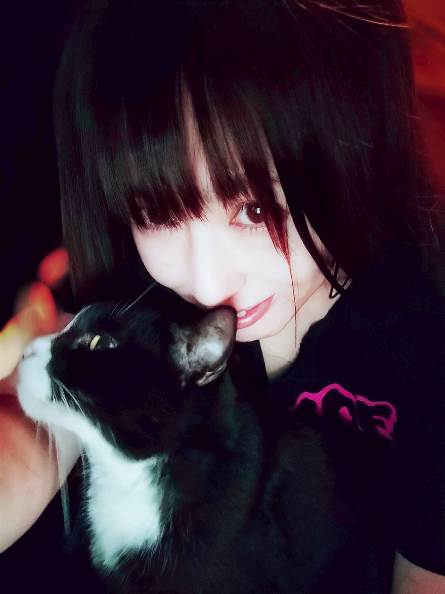 LUCY MiRROR tweet media