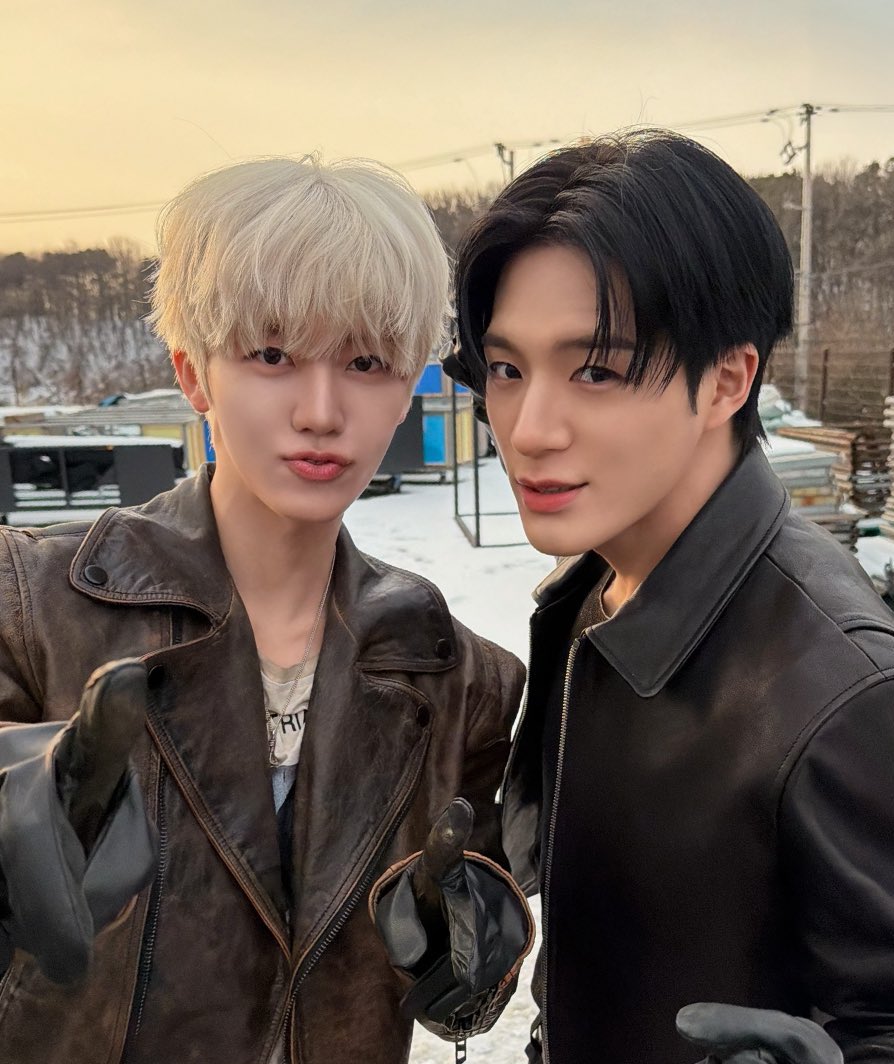 ️️ 𖥔 tweet media