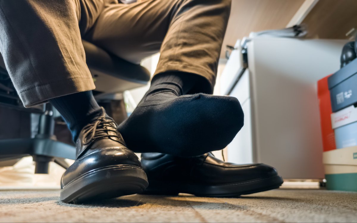 simon_socks tweet media