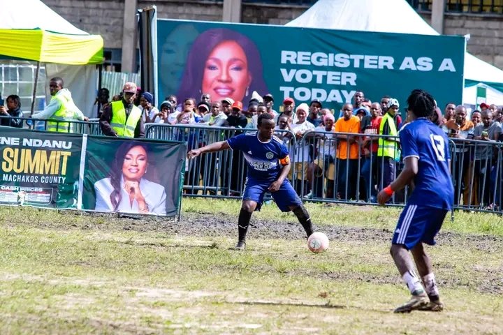 OndeeMack43284's tweet image. We joke slot😡

 Captain ndanu tournament .

1. Tuko Kenya mbona mnatumia trophy za  EPL na UCL  basi kaa ni mbaya tumia basi ya AFCON NKT 😡

2. Must we politicize everything   jameni 

#FootballKE  #localtournaments  #supportlocalfootball