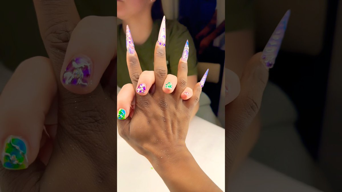 nova85m's tweet image. MULTICOLOR BLOOM GEL CHROME🌈 @bornprettyofficial #nails #nailart #nailtutorial #shorts #nails #mani fleurbeauty.net/post-196193/