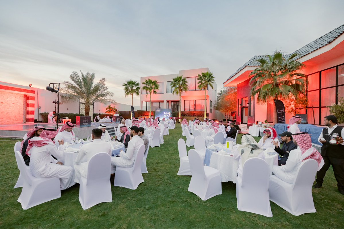 Record ريكورد tweet media