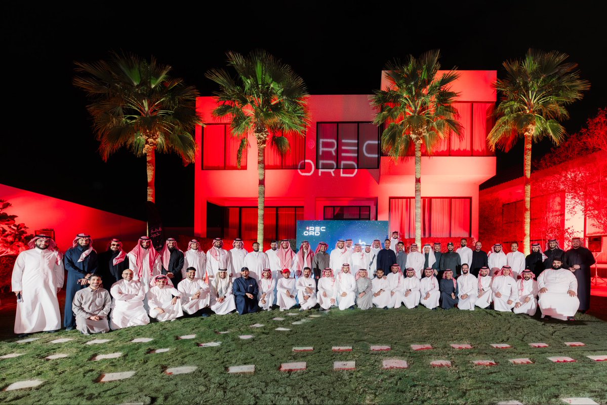 Record ريكورد tweet media