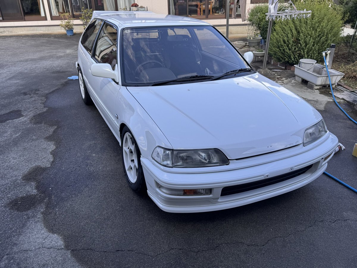 #車売ります 
EF3 5MT ZCエンジン
エンジンフルO/H後2,000キロ走行
書くのめんどいんで興味ある人聞いてください