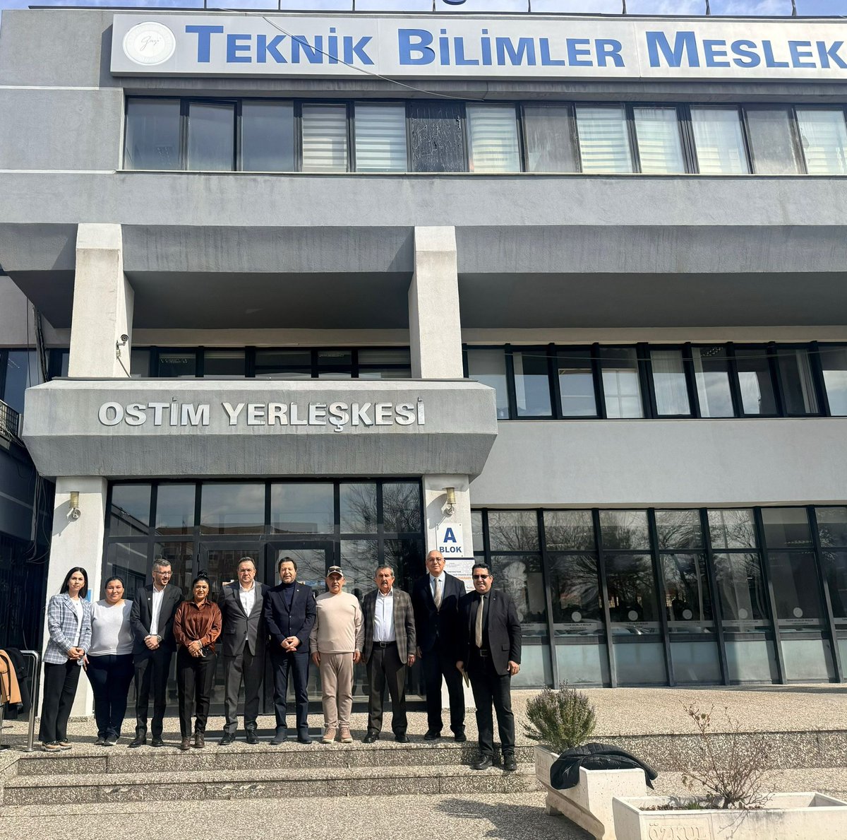 Gazi Üni. Teknik Bilimler Meslek Yüksekokulu, Malzeme ve Malzeme İşleme Teknolojileri Bölümünü ziyaret ettik. Üniversite–sanayi iş birliğini güçlendirecek, öğrencilerin sektörle erken temas kurmasını sağlayacak faaliyetler planlıyoruz.

Nazik ev sahiplikleri için teşekkür ederiz.