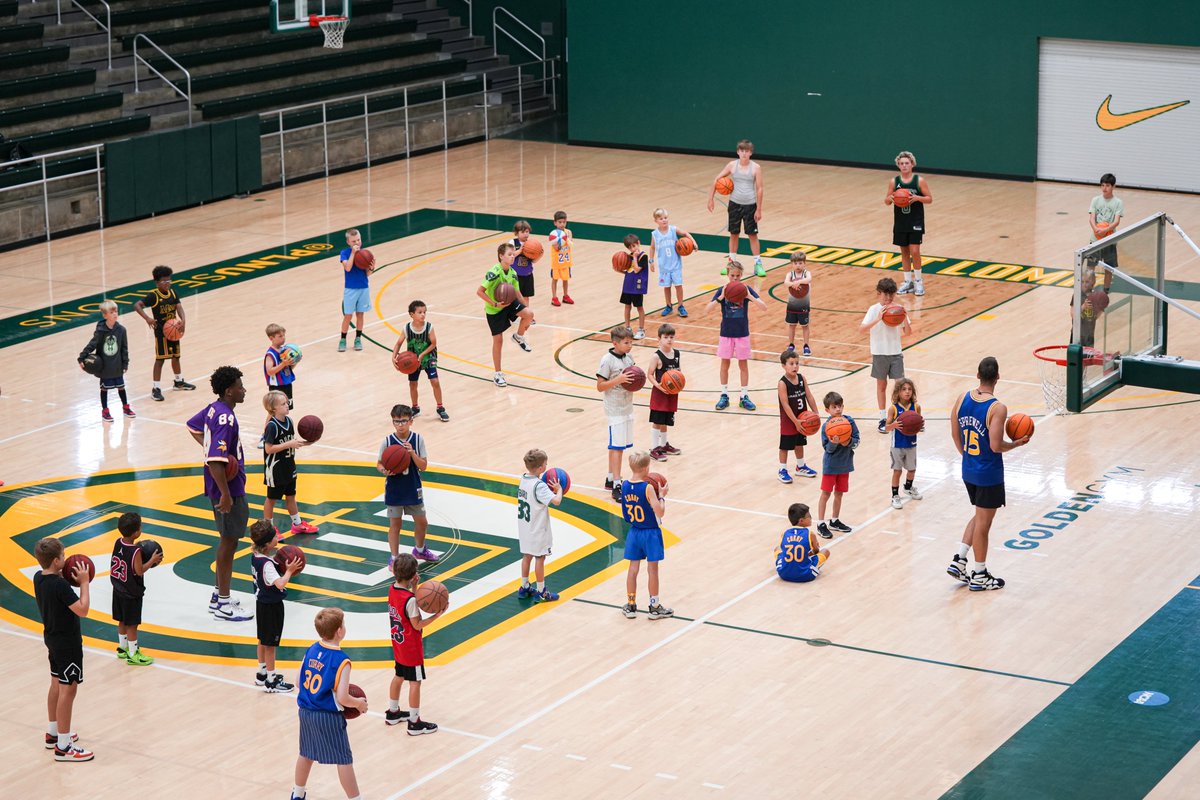 Point Loma Basketball tweet media