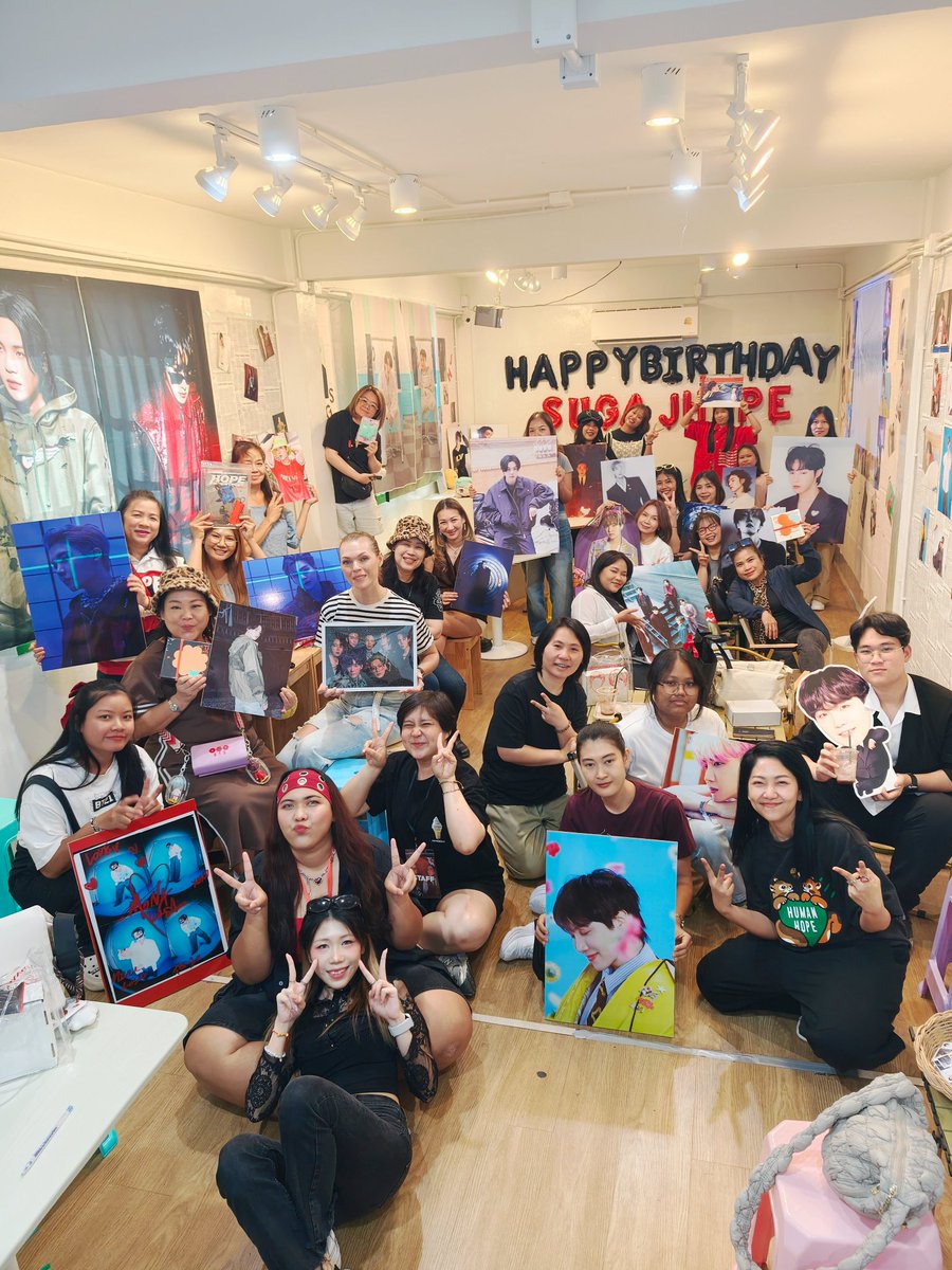 BangtanslittleArmy tweet media