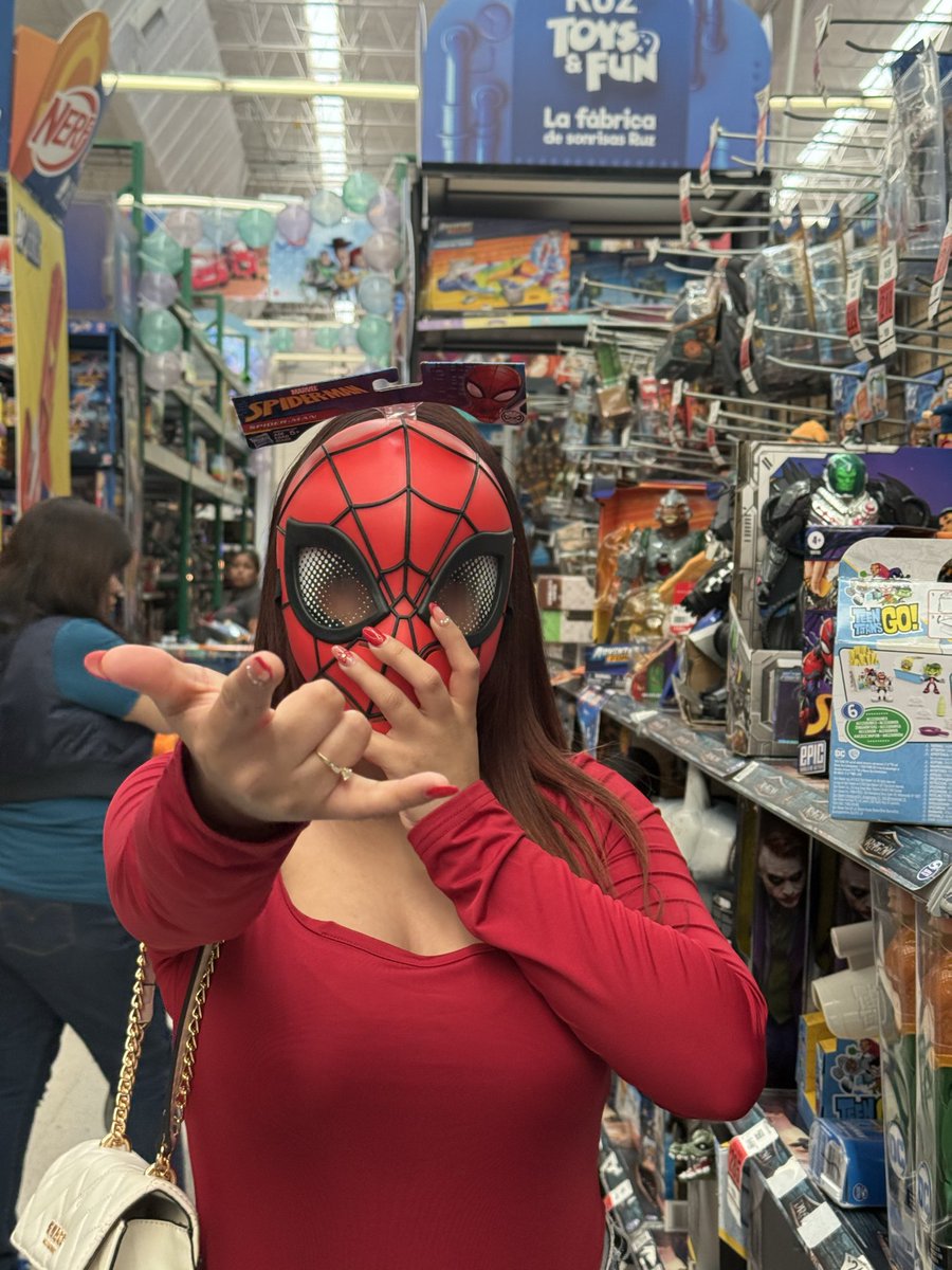 Linamtz9's tweet photo. De mis fotos favoritas🕷️ https://t.co/dqaZ8EN03W