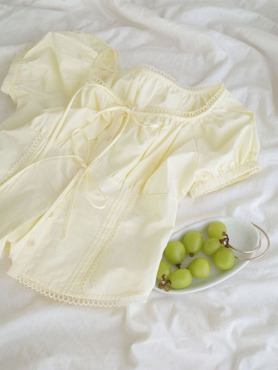 LAGUNAMOON tweet media