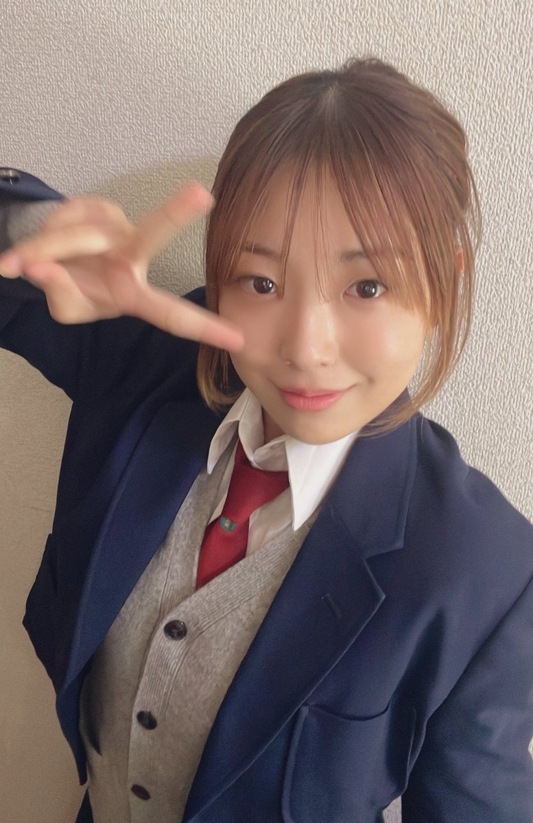 kh628592's tweet photo. お疲れ様です♪
中学校行くのも後２日になっちゃった🥹 https://t.co/RiogFaSa8z