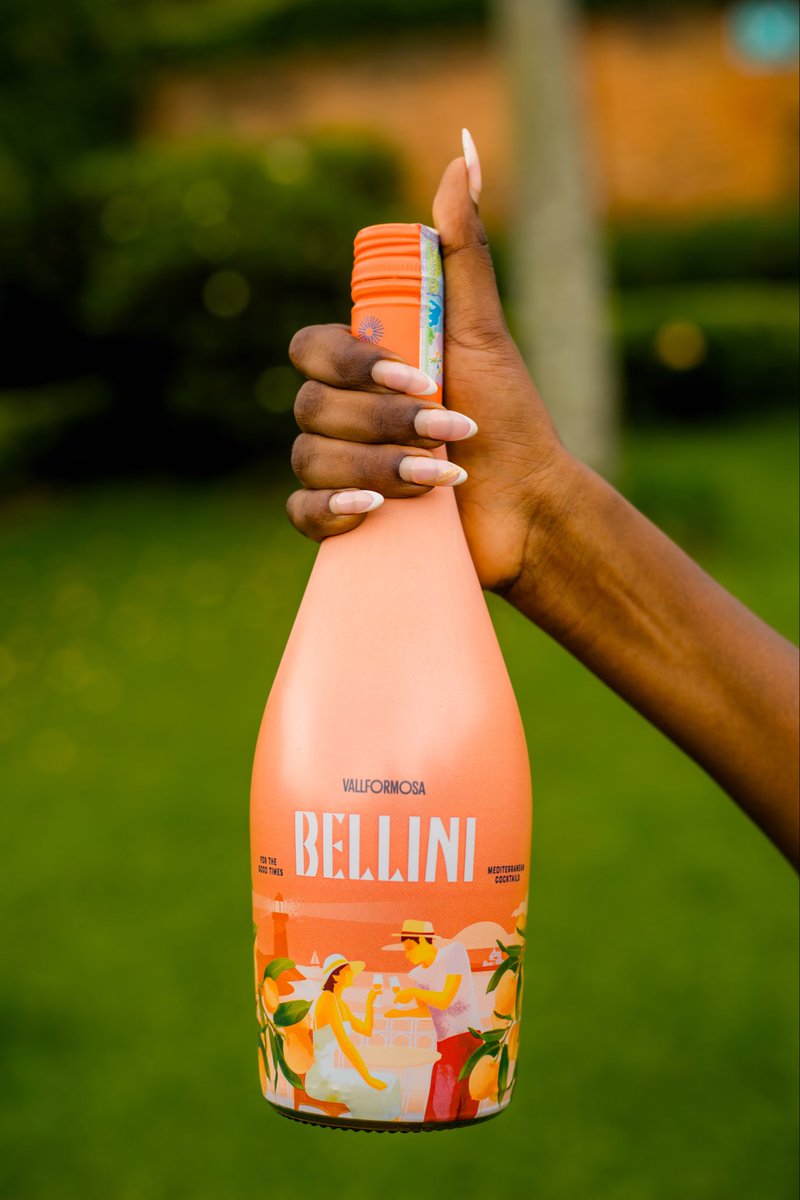 TerrassaW's tweet image. Start the week with something refreshing. 
A chilled Bellini is the perfect way to set the mood for the days ahead.
Available now at Terrassa Wines
📞 Orders: 0788331050
#TerrassaWines #Bellini #WineLovers #WineTime #SipAndRelax #SparklingMoments #NewWeekVibes #WineLifestyle