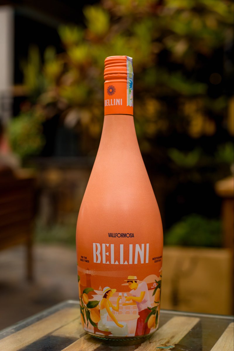 TerrassaW's tweet image. Start the week with something refreshing. 
A chilled Bellini is the perfect way to set the mood for the days ahead.
Available now at Terrassa Wines
📞 Orders: 0788331050
#TerrassaWines #Bellini #WineLovers #WineTime #SipAndRelax #SparklingMoments #NewWeekVibes #WineLifestyle