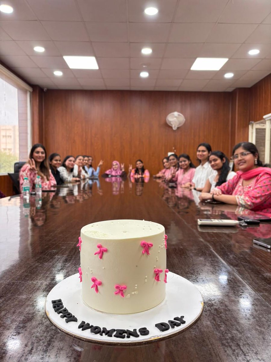mitshealthcare_'s tweet photo. A beautiful celebration of strength, dedication, and togetherness. 🌸
This International Women's Day, the women of Mits Group of Companies came together for a special team celebration filled with smiles, appreciation, and heartfelt moments.
#WomensDay #MitsGroup #WomenEmpowermen https://t.co/nxPwtptEB6