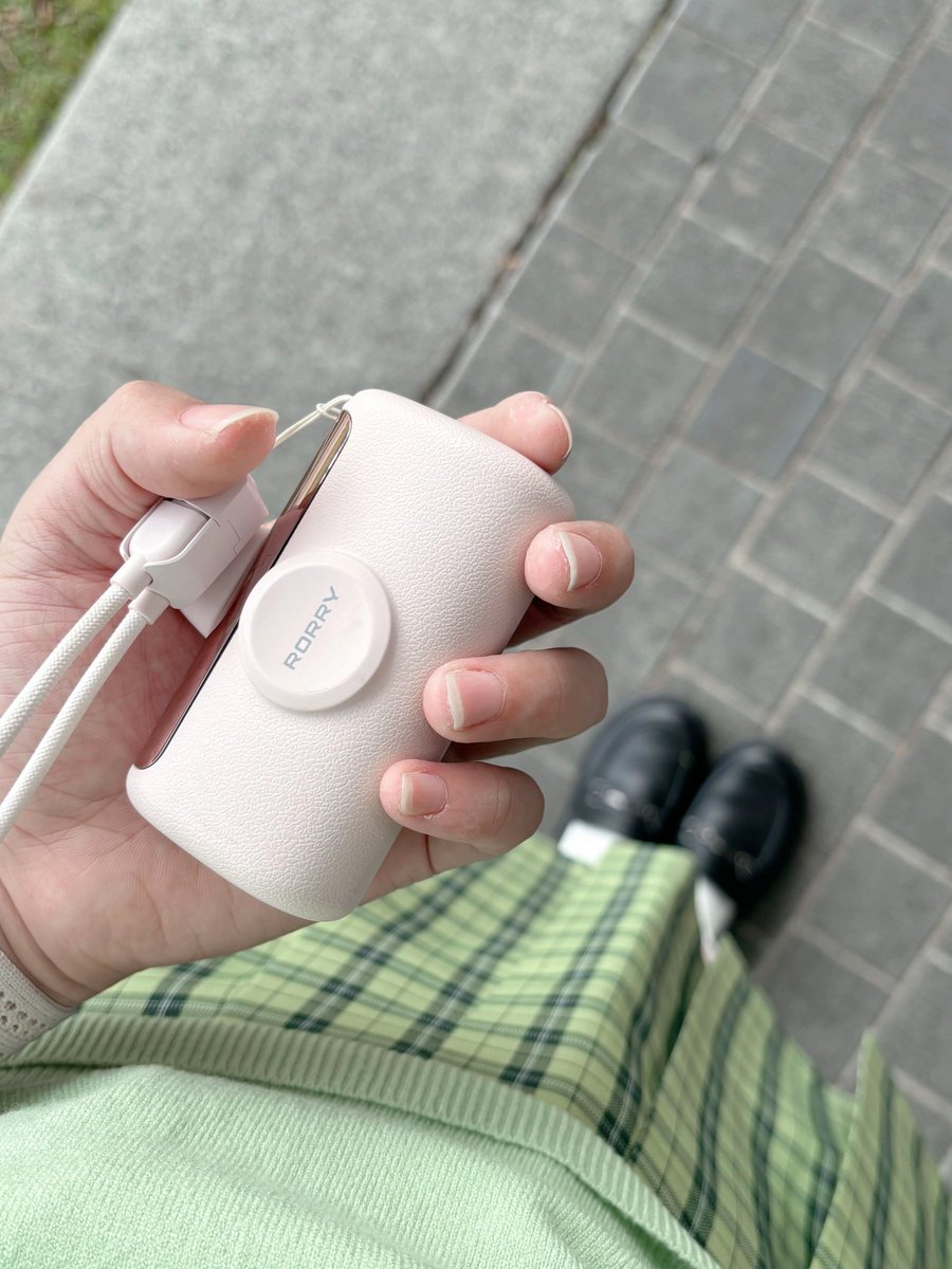 RORRY【公式】 tweet media