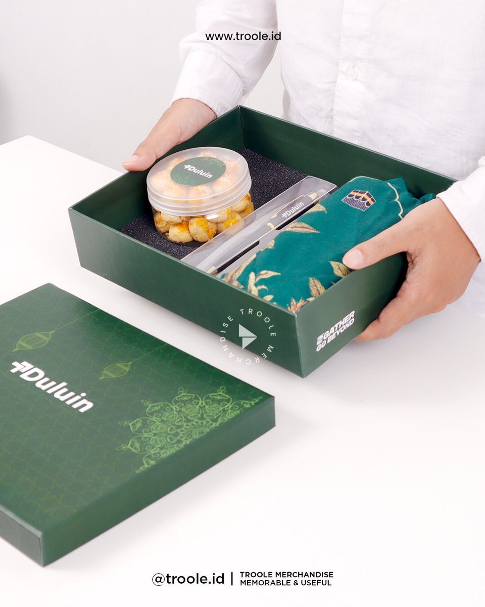 Troole Merchandise tweet media