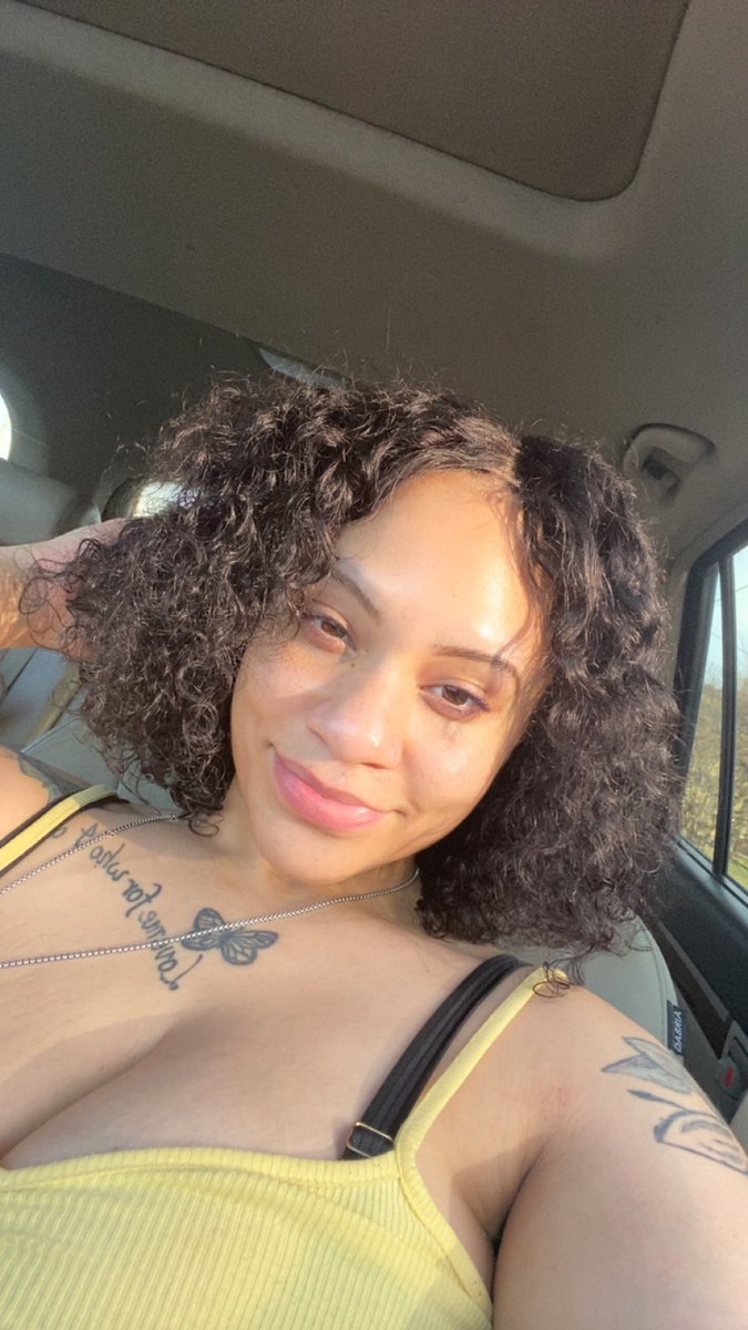Findom Goddess 💸 tweet media