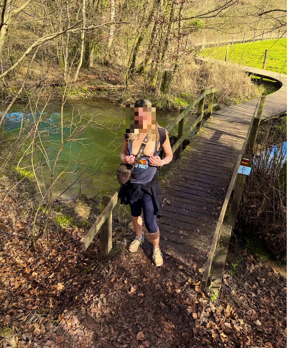 lovseX31's tweet photo. Très bon week-end passé sous ce soleil qui fait du bien. Dimanche randonnée proche de l’abbaye d’Orval. Ces moines trappistes étaient très doués ! ⛰️😎 #randonnee #orval #exhib #CoupleVibes https://t.co/QRlKQqQGvB