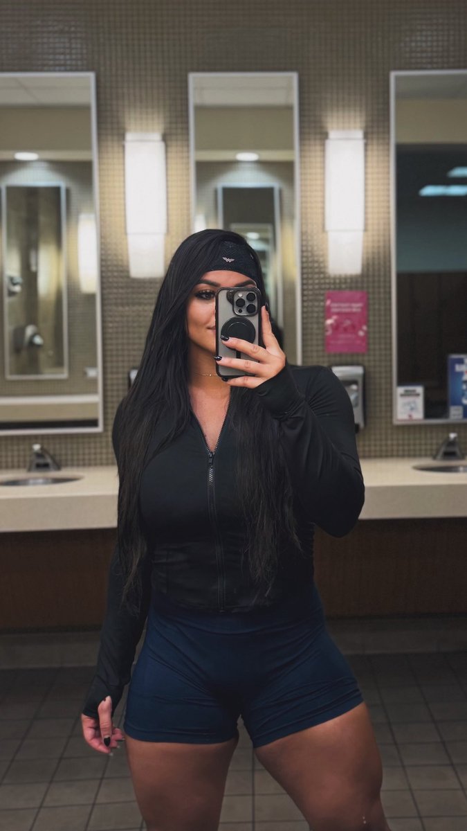 Nikki Blackheart 🖤 tweet media