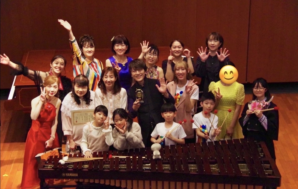 ShinnosukeMusic's tweet photo. 石原慎之助の特別個人レッスン@関西。
三重・神戸の皆さんと久々にお会いできるのを楽しみにしています。短時間で劇的に意識が変わります。お気軽にDMください！

https://t.co/gQkBG5fGZo
HPもリニューアルしました！ https://t.co/4OM46j7Qkb