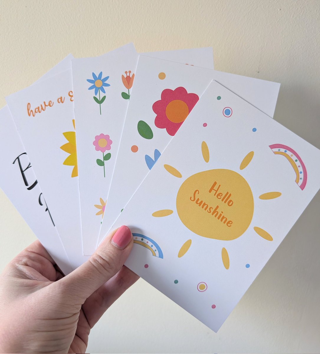 andrealem's tweet image. Beautiful postcards for Spring 🌸 
A pack of 5 designs 
etsy.com/uk/listing/446…

#earlybiz #postcards #spring #flowers #march #nature