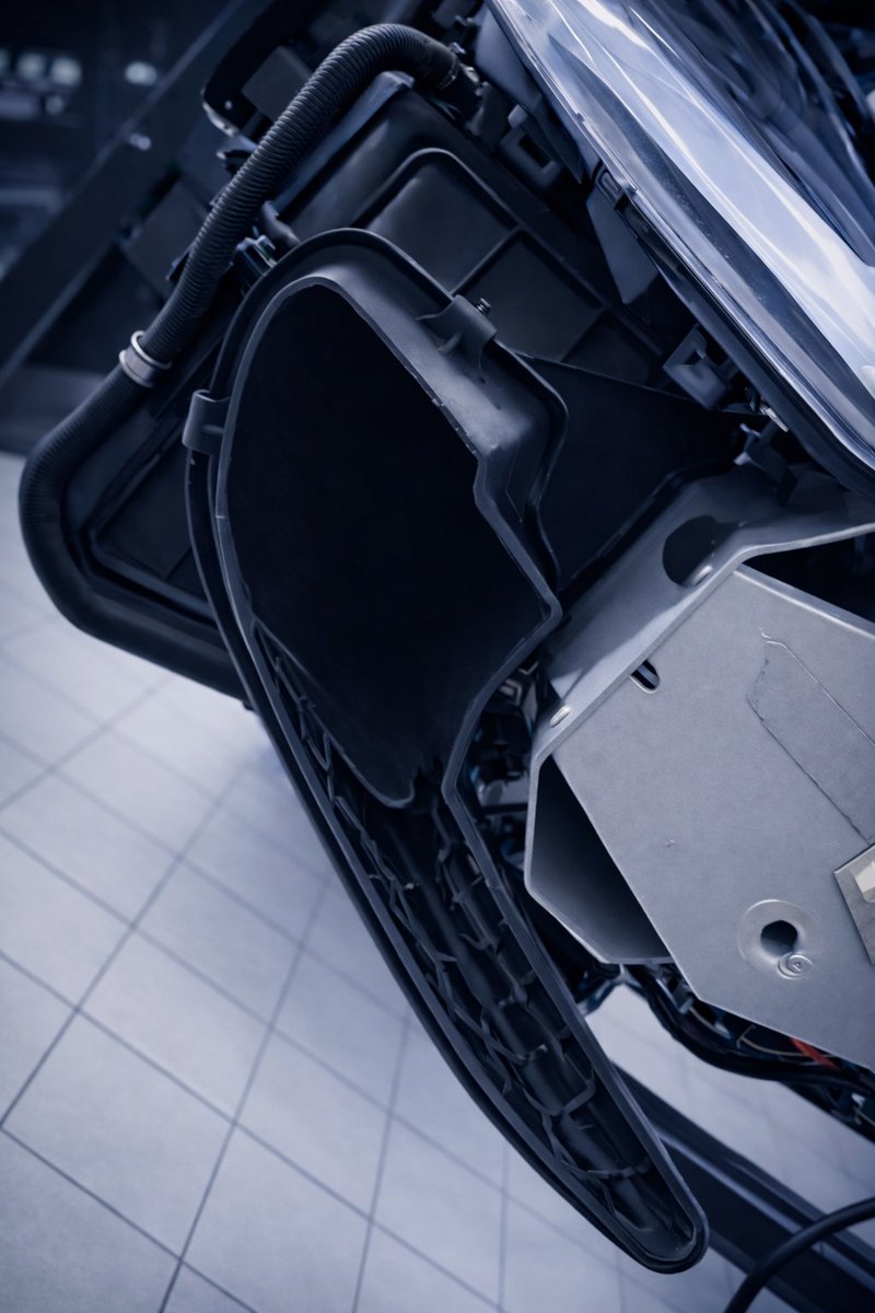 3DX_AM's tweet photo. Racing car's new bumper caused intake duct interference. 3DX redesigned it with FDM + PA-CF.
40% lighter
Better airflow
60% faster design-to-install
https://t.co/YlNsHIOXCS

#3dprinting #additivemanufacturing #automotive #3dx https://t.co/cmRRrQ4pIF