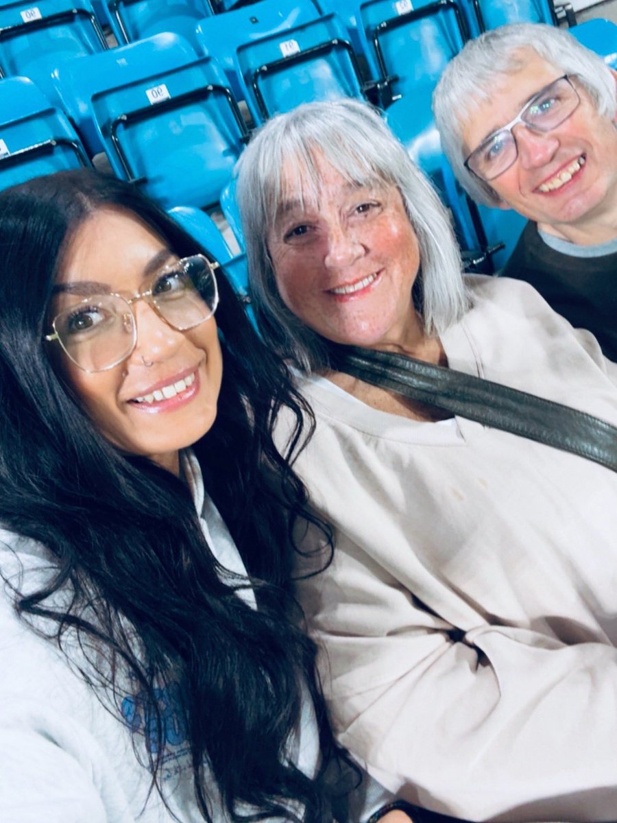 Dawn Turley tweet media