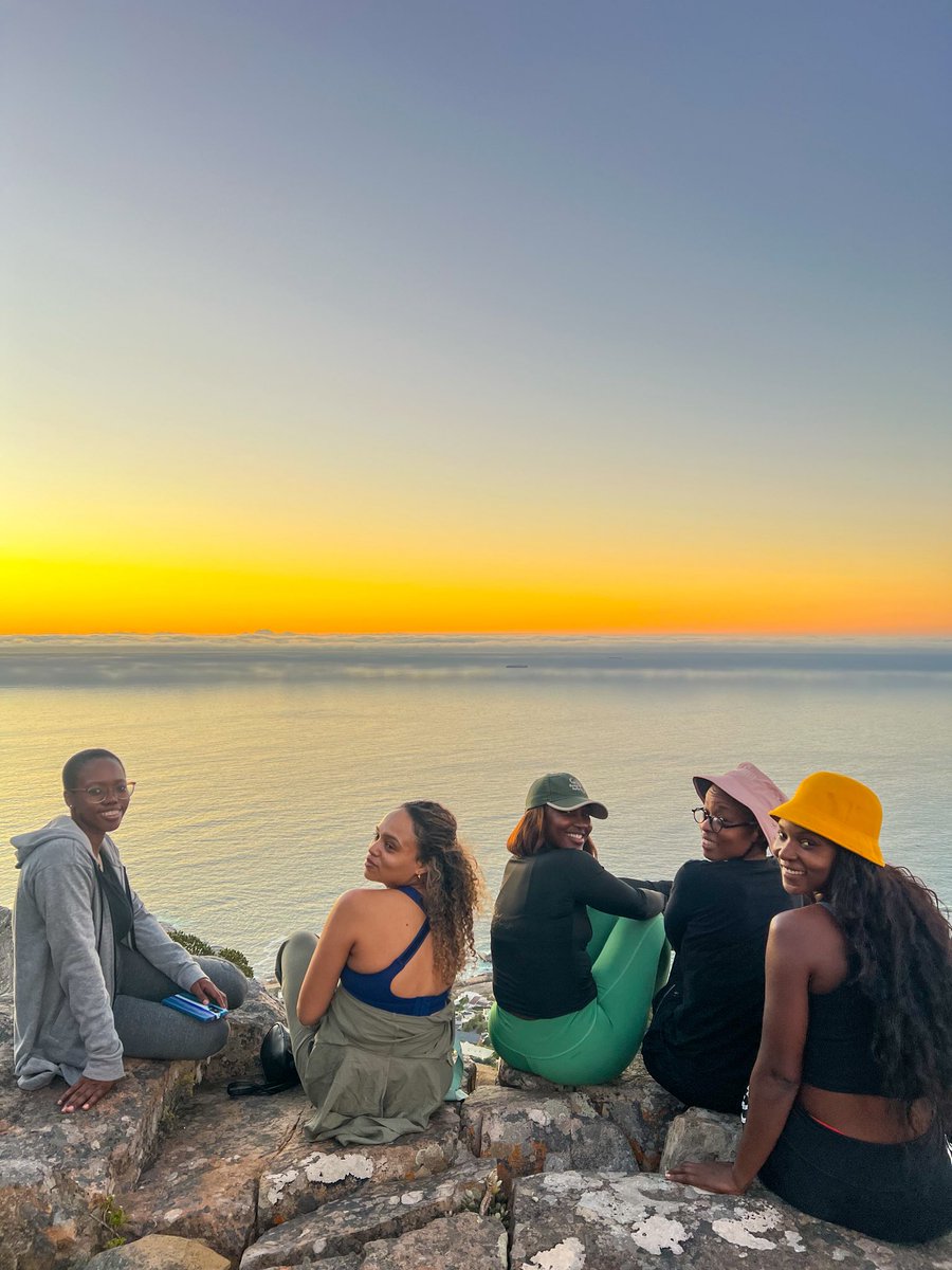 Cape Town Twins tweet media