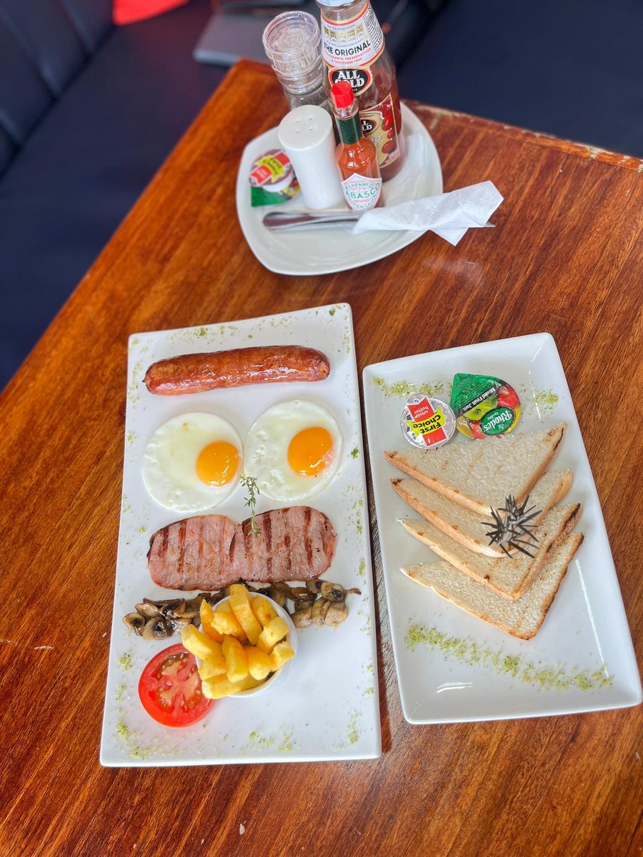 268Jams's tweet photo. New week, fresh start, great breakfast 🍳✨
Join us at 268 JAMS and power through the day.
Daily Breakfast Special available for E45 (not the one in the picture).

#breakfast
#morningfuel https://t.co/qrp3PZAz4X