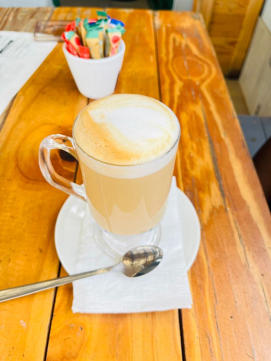 New week, fresh start, great breakfast 🍳✨
Join us at 268 JAMS and power through the day.
Daily Breakfast Special available for E45 (not the one in the picture).

#breakfast
#morningfuel