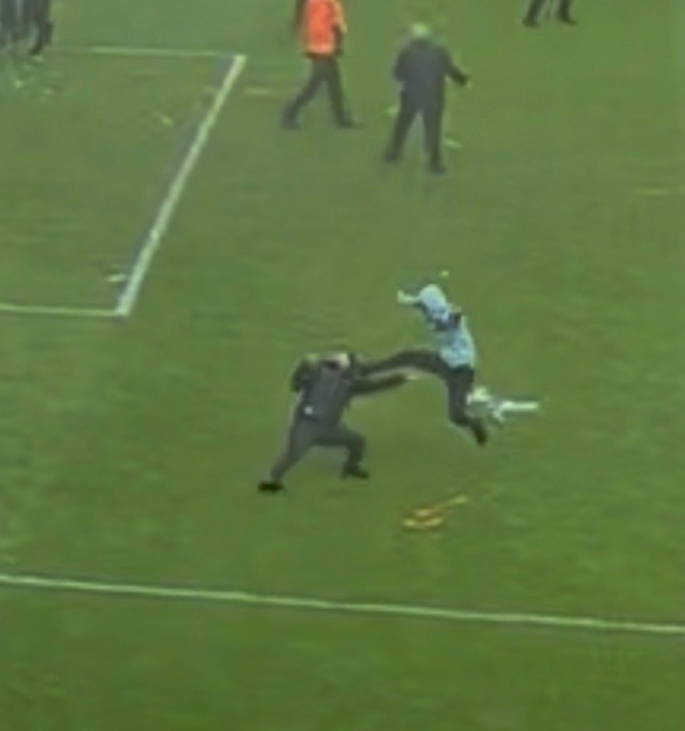 Swigalot tweet media