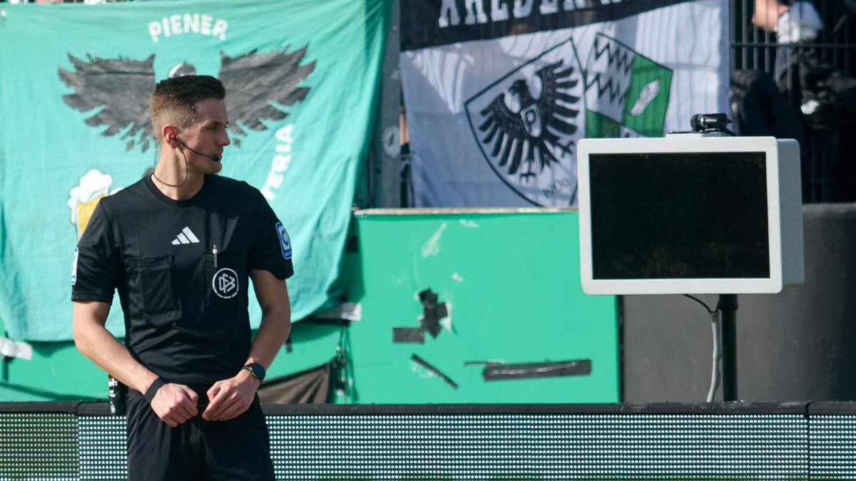 De Telegraaf tweet media