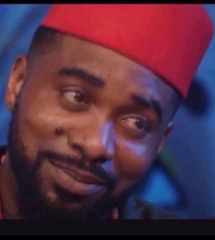 Pop of Emirates 💼🌟 tweet media