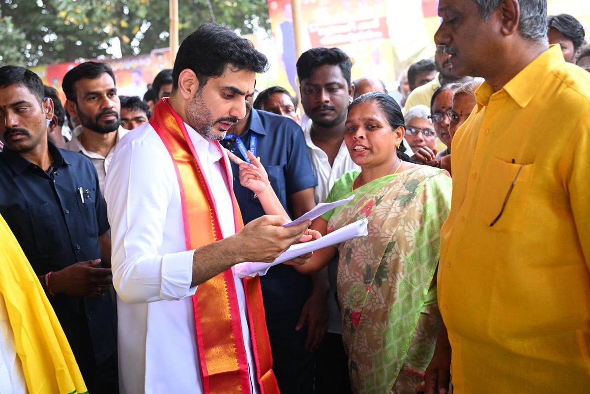 YuvaGalam tweet media