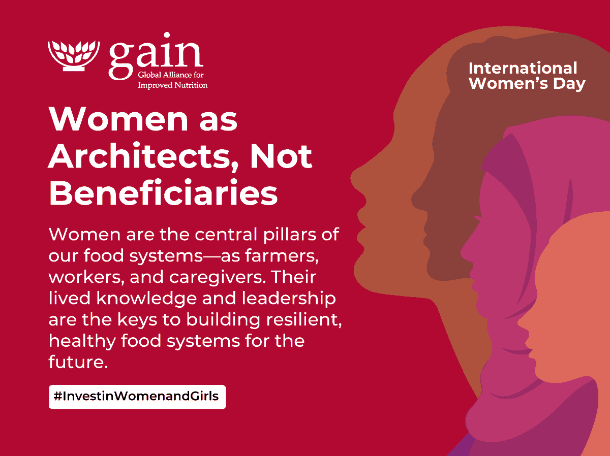 GAINalliance's tweet photo. 𝗪𝗼𝗺𝗲𝗻 𝗮𝗿𝗲 𝗻𝗼𝘁 𝗷𝘂𝘀𝘁 𝗽𝗮𝗿𝘁𝗶𝗰𝗶𝗽𝗮𝗻𝘁𝘀 𝗶𝗻 𝗼𝘂𝗿 𝗳𝗼𝗼𝗱 𝘀𝘆𝘀𝘁𝗲𝗺𝘀; 𝘁𝗵𝗲𝘆 𝗮𝗿𝗲 𝘁𝗵𝗲 𝗮𝗿𝗰𝗵𝗶𝘁𝗲𝗰𝘁𝘀.  

As farmers, workers, and caregivers, they play a critical role in bringing food from the farm to the table. 

#InvestInWomenandGirls https://t.co/DXUJpF5nZx