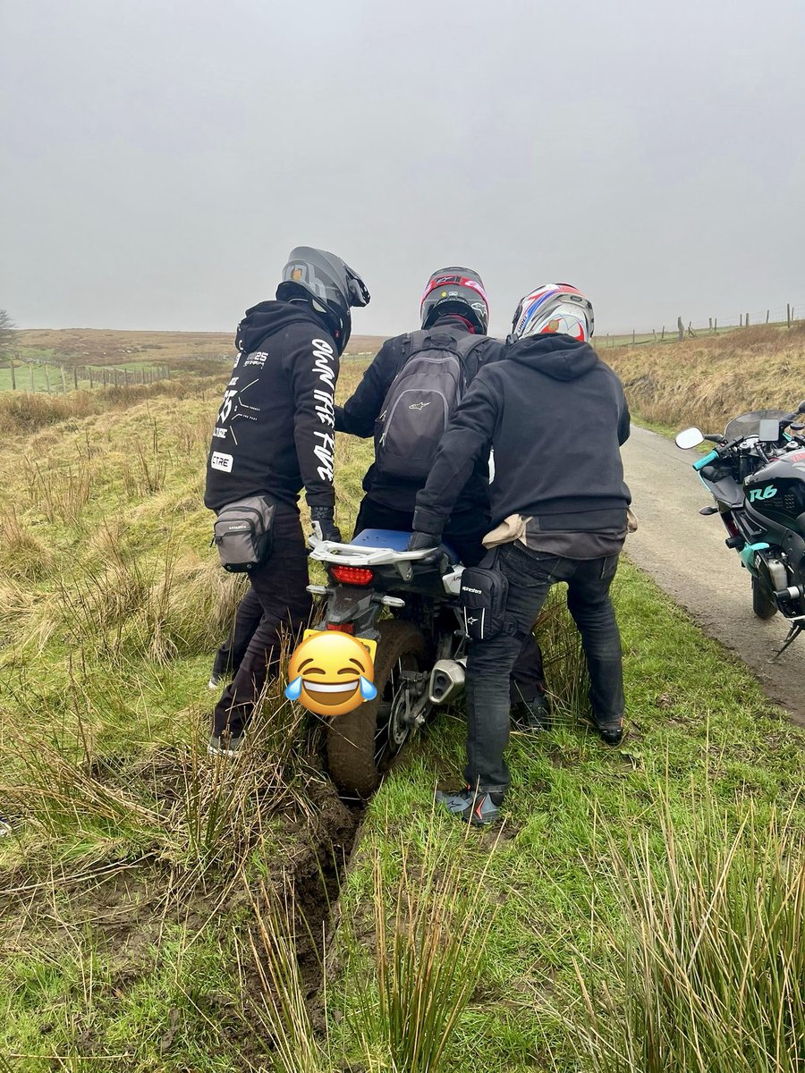 marysvip's tweet image. Every ride has that one friend who pulls up and says, “I was just waiting for you guys.” 🏍️
But we all know the truth…😂😅
#wealldoneit #offroad #happymonday