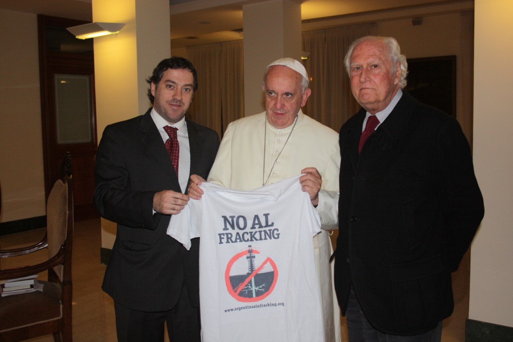 Acaba de Fallecer Juan Pablo Olsson Argumedo 

Un gran tipo, un gran militante 

El hijo de Alcira 

Lo vamos a extrañar

Un tiempo de mierda con noticias de mierda