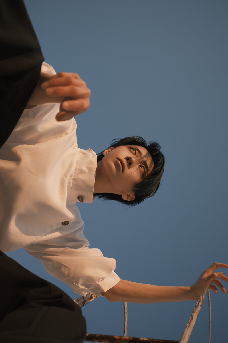 - L O S T - tweet media