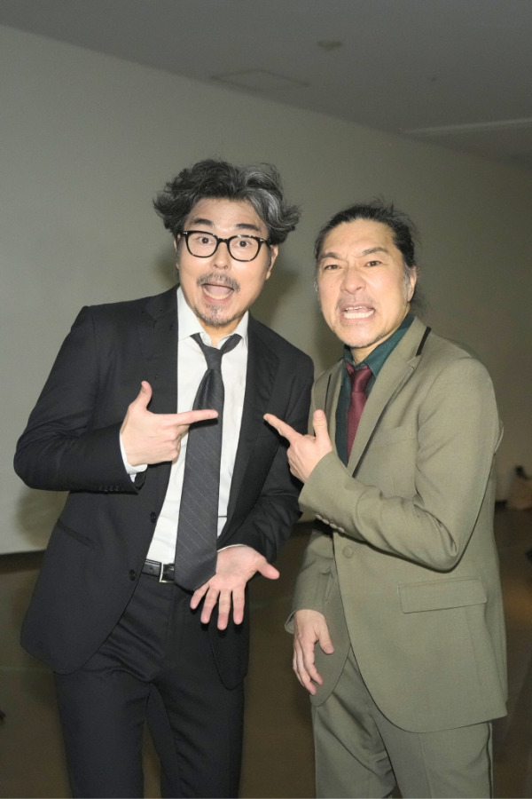 jwavenews_bot's tweet photo. ◤📸オフショットを緊急追加！◢

📝#トータス松本 × #小澤征悦
🎸#ギタージャンボリー でコラボレーション！

▽記事
https://t.co/l7Gm6ETcQ5

Photo by 上飯坂一

#jwave 
@ulfuls_official https://t.co/YkY7d3Rcqk