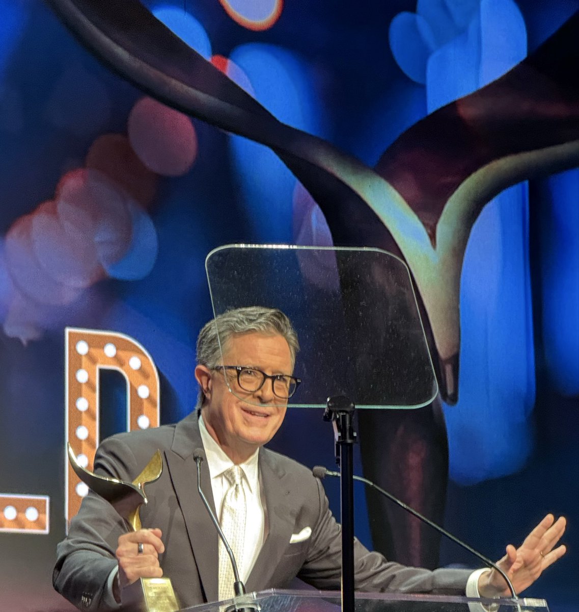 Rebecca Damon tweet media