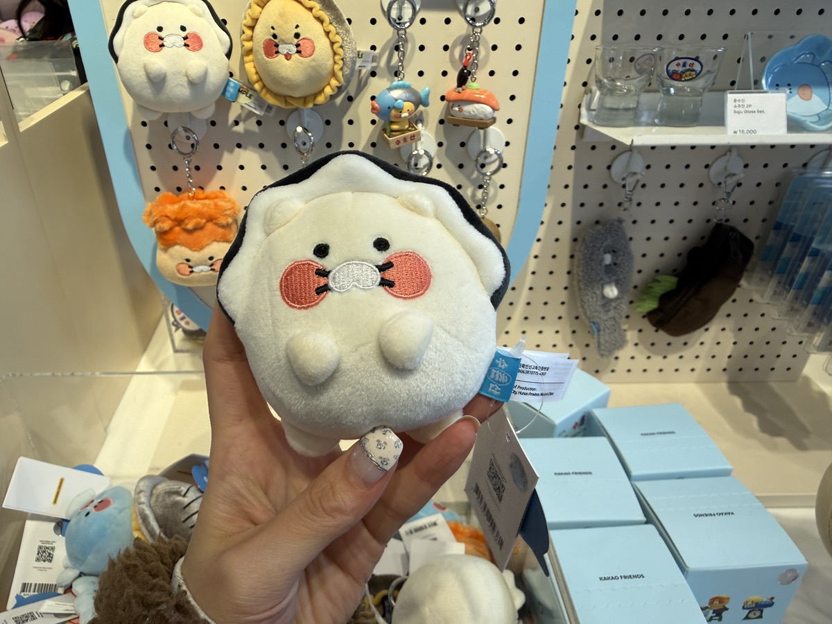 カカオフレンズが水産市場になって新登場！🐟💕 ホンデの店舗は外装