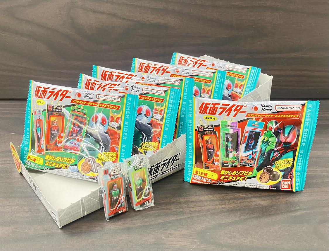 3月9日(月)発売📢 🟩仮面ライダー🟥 🟤ソフビパッケージチャーム