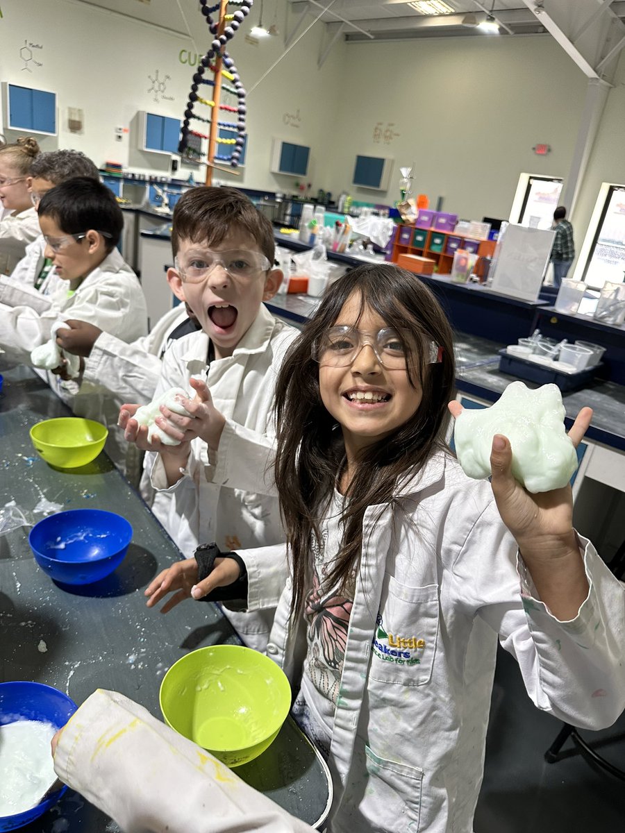 MsTate_EGE's tweet photo. Field trip fun from February!!!!! 🧪🥼🧑‍🔬 https://t.co/eN7j940stu