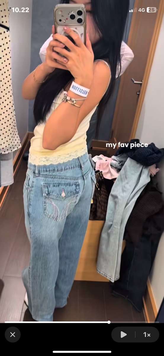 she ౨ৎ tweet media