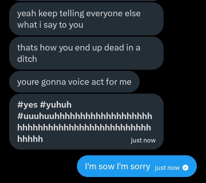 elabrelata3301's tweet image. GUYS I'M FUCKED UP SHE FOUND THE #tweet I'M GOING TO DIE IF #i DON'T FOLLOW ORDERS T THAT'S #evil PLEASE GUYS I DON'T WANT TO #die #HELPME 😨😨😱😰😰😣😣😣