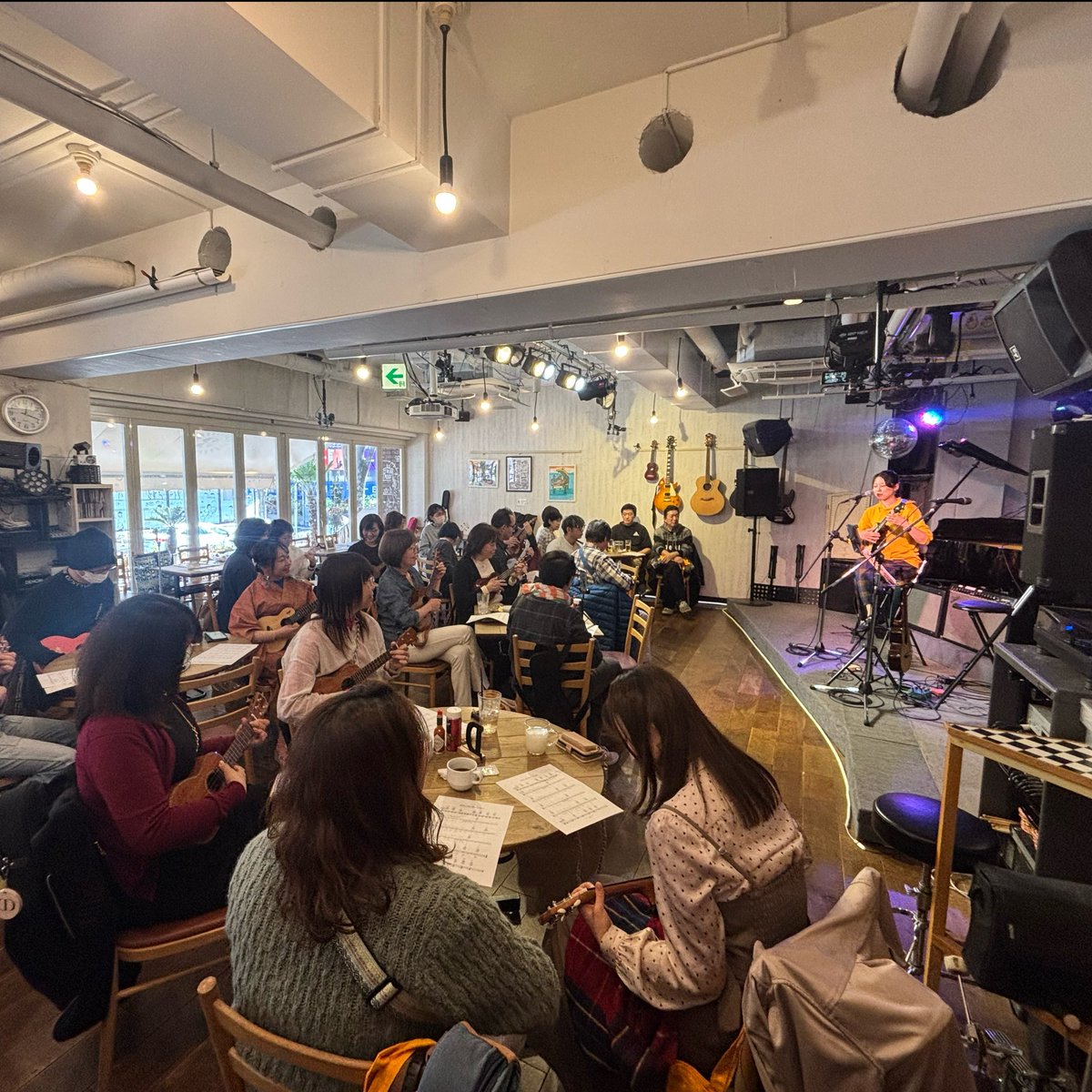 aNueNue presents 花城よしの×rinalele『Nice “two” meet you vol2 』ご来場ありがとうございました！✨
vol1に引き続き沢山の方にお集まりいただき、ライブやWS、コラボ、ジャンケン大会など大賑わいな幸せ時間を過ごすことが出来ました🌈
関係者の皆様ありがとうございました😭
第3弾もお楽しみに！