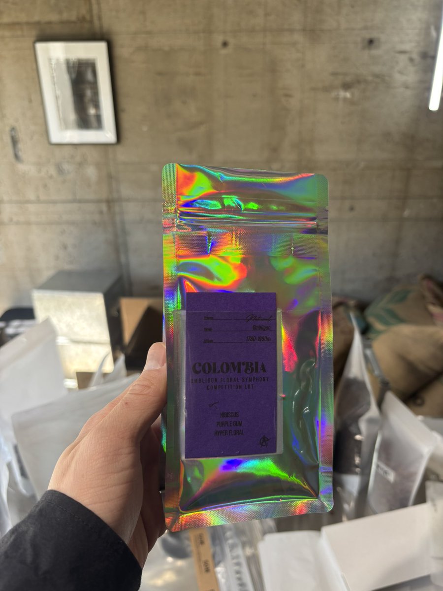 Acid Coffeeと Coffee Bar Gallageの中の人, Kenta tweet media