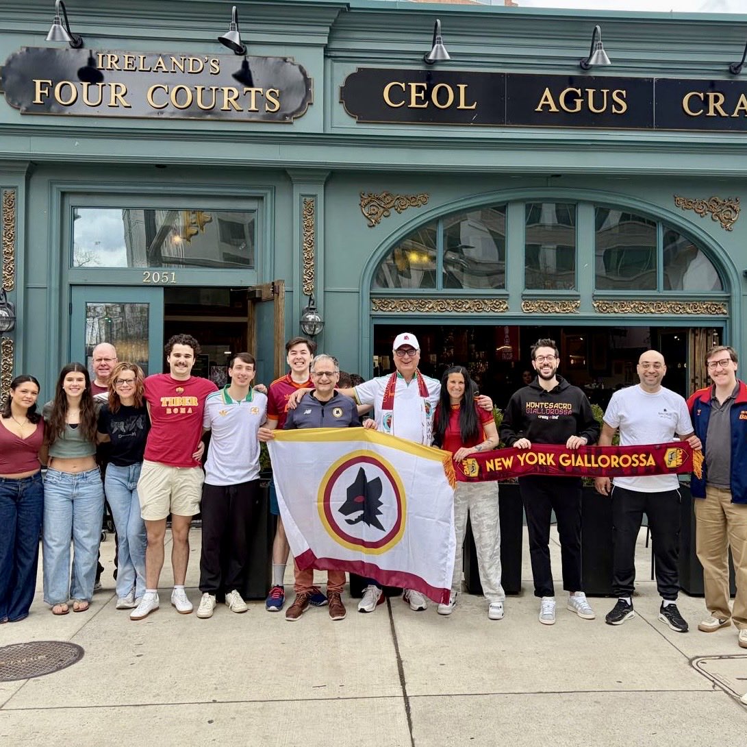 Roma Club DC tweet media