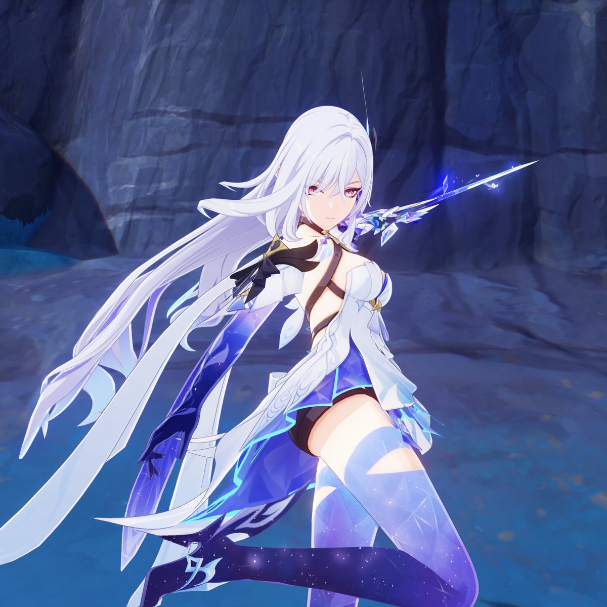 i love when a character's personality is captured in their combat animations.

skirk's movements are cold, striking, and fierce, but also so incredibly elegant. she's like an abyssal mermaid to me!

it's one of the reasons why she's one of my favourite characters to play!