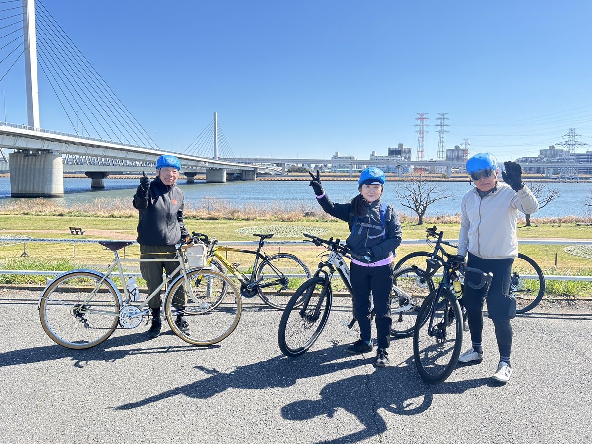 WALKRIDE1's tweet photo. 昨日「第2回！SWEET CYCLE TOKYO」が開催されました。
当日は気持ちの良い快晴に恵まれ、絶好のサイクリング日和となりました。

ご参加いただいた皆さまと一緒に東京の街をサイクリングしながら、飲食チケットを使って各スポットのグルメも楽しんでいただきました。

▼▼▼ https://t.co/DAWE9fcWyF